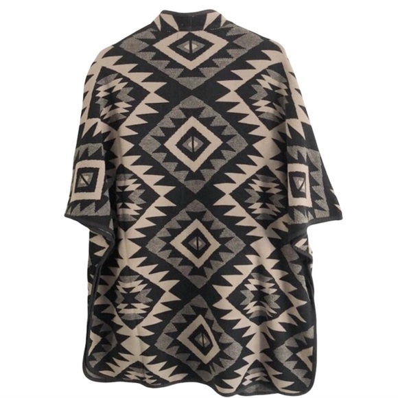 Bar III Southwestern Patterned Knit Sweater Kimono Black Tan Size Small - Picture 4 of 11